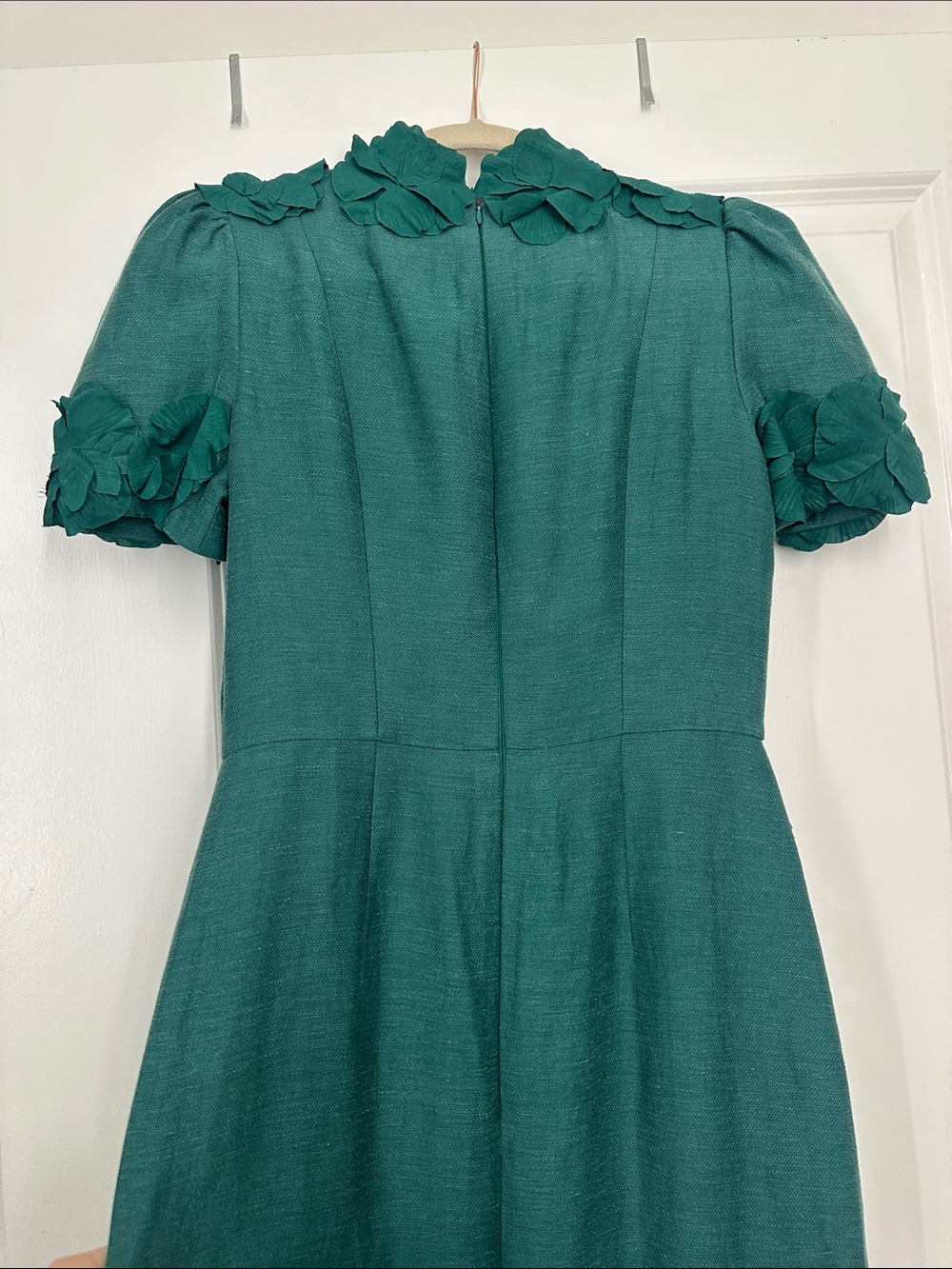 ANTONIO MELANI Green Floral-Appliqué Midi Dress - Picture 2 of 4